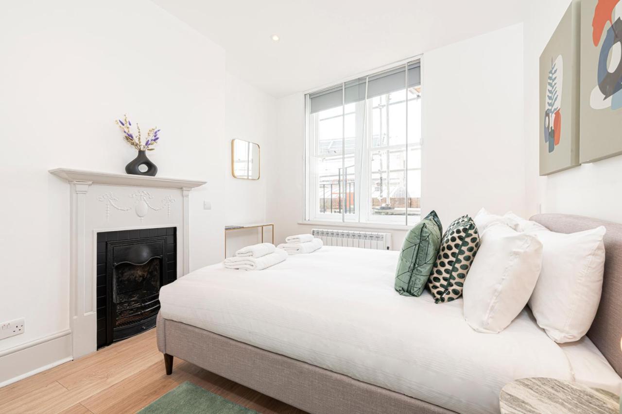 Stylish 1 Bed Flats In Soho, Next To Piccadilly Circus And Trafalgar Square Лондон Екстер'єр фото