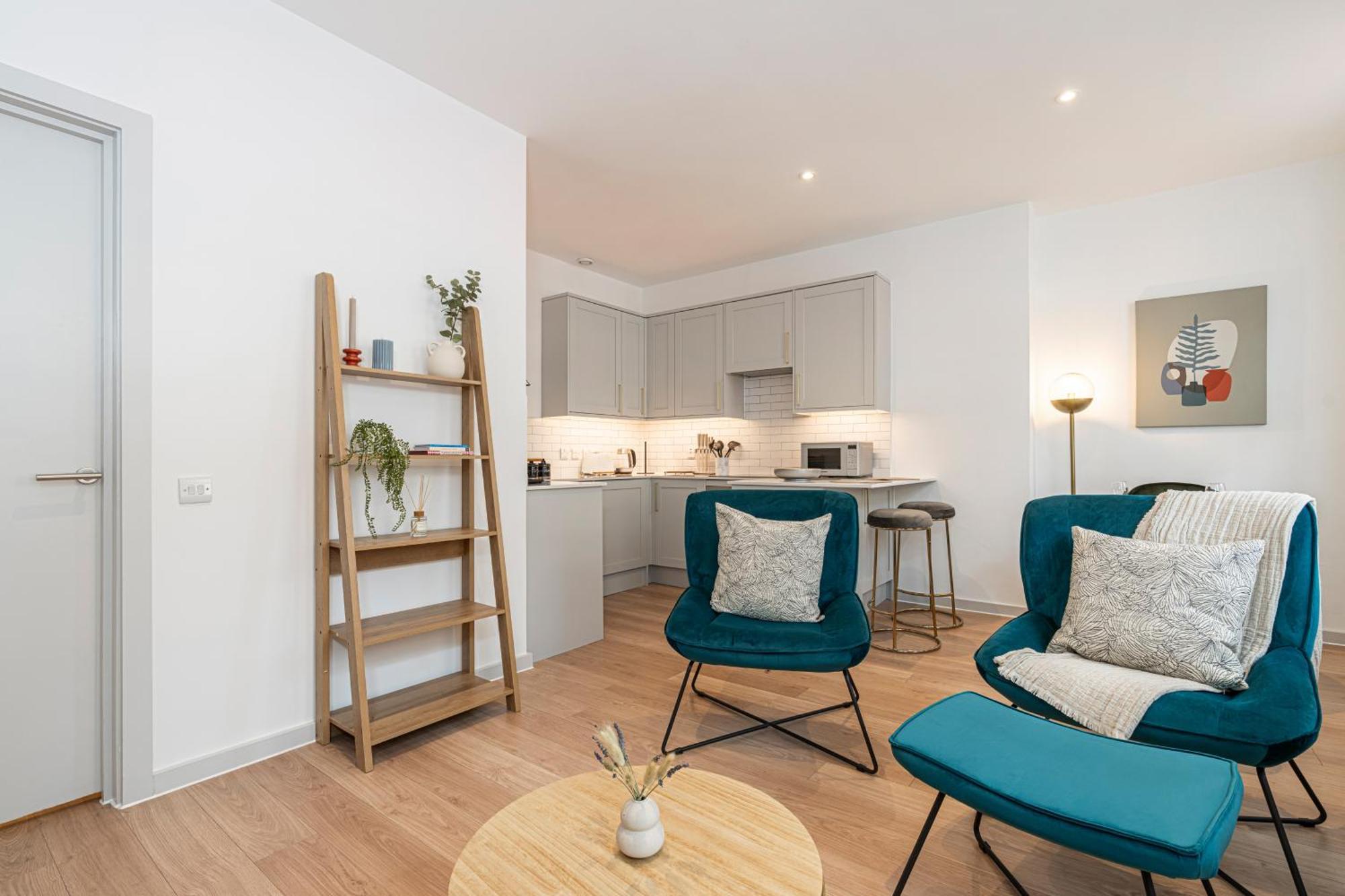Stylish 1 Bed Flats In Soho, Next To Piccadilly Circus And Trafalgar Square Лондон Екстер'єр фото