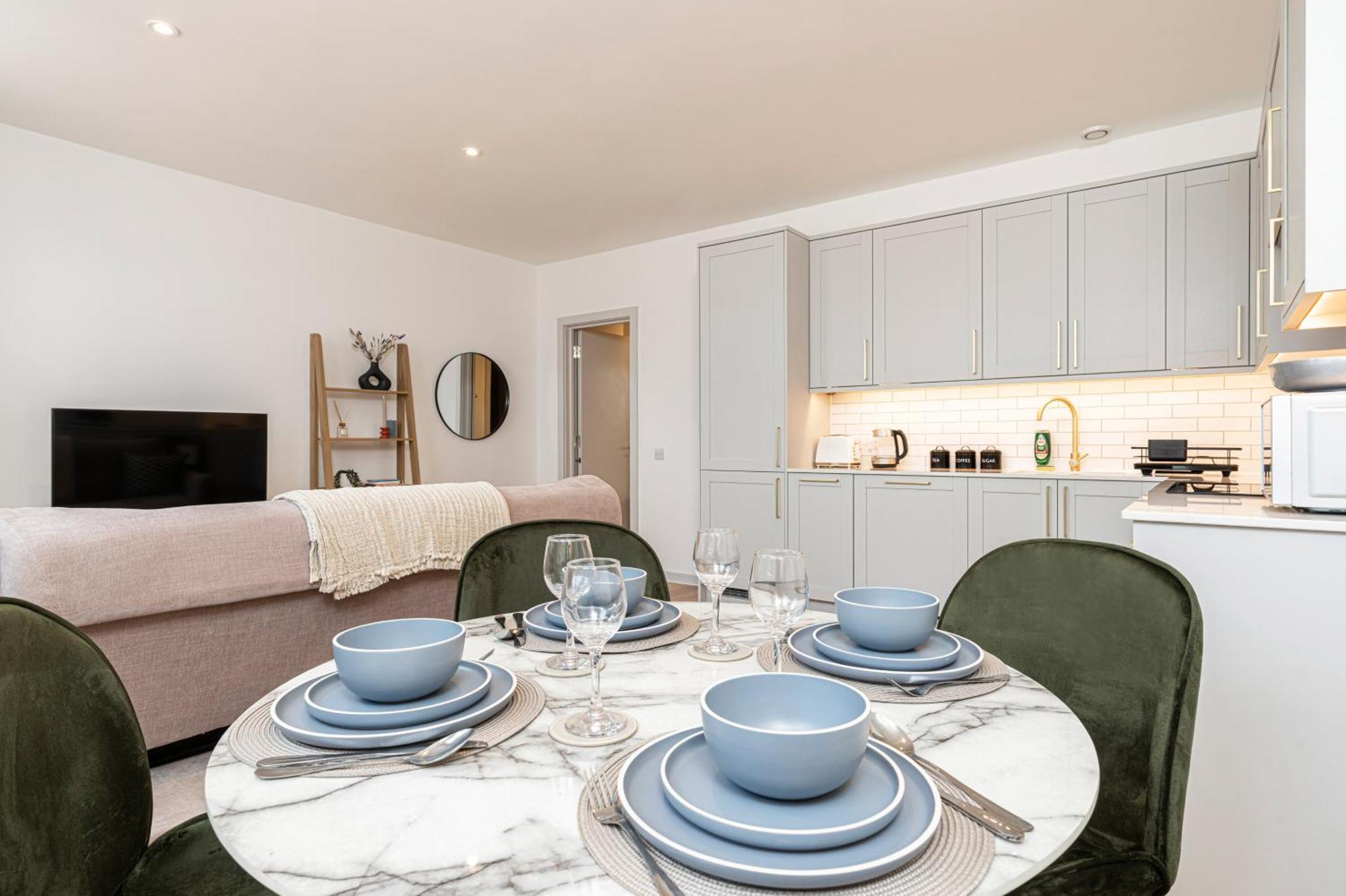 Stylish 1 Bed Flats In Soho, Next To Piccadilly Circus And Trafalgar Square Лондон Екстер'єр фото