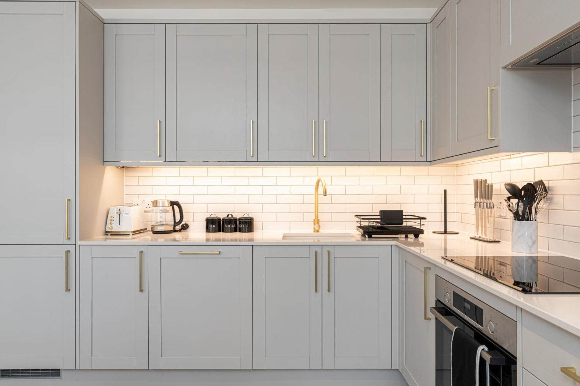 Stylish 1 Bed Flats In Soho, Next To Piccadilly Circus And Trafalgar Square Лондон Екстер'єр фото